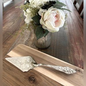Vintage Silver Plated Wedding Cake/Pie Slicer Victorian style by treasureMaster